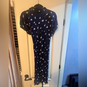 Lucky Brand Large wrap dress. Floral